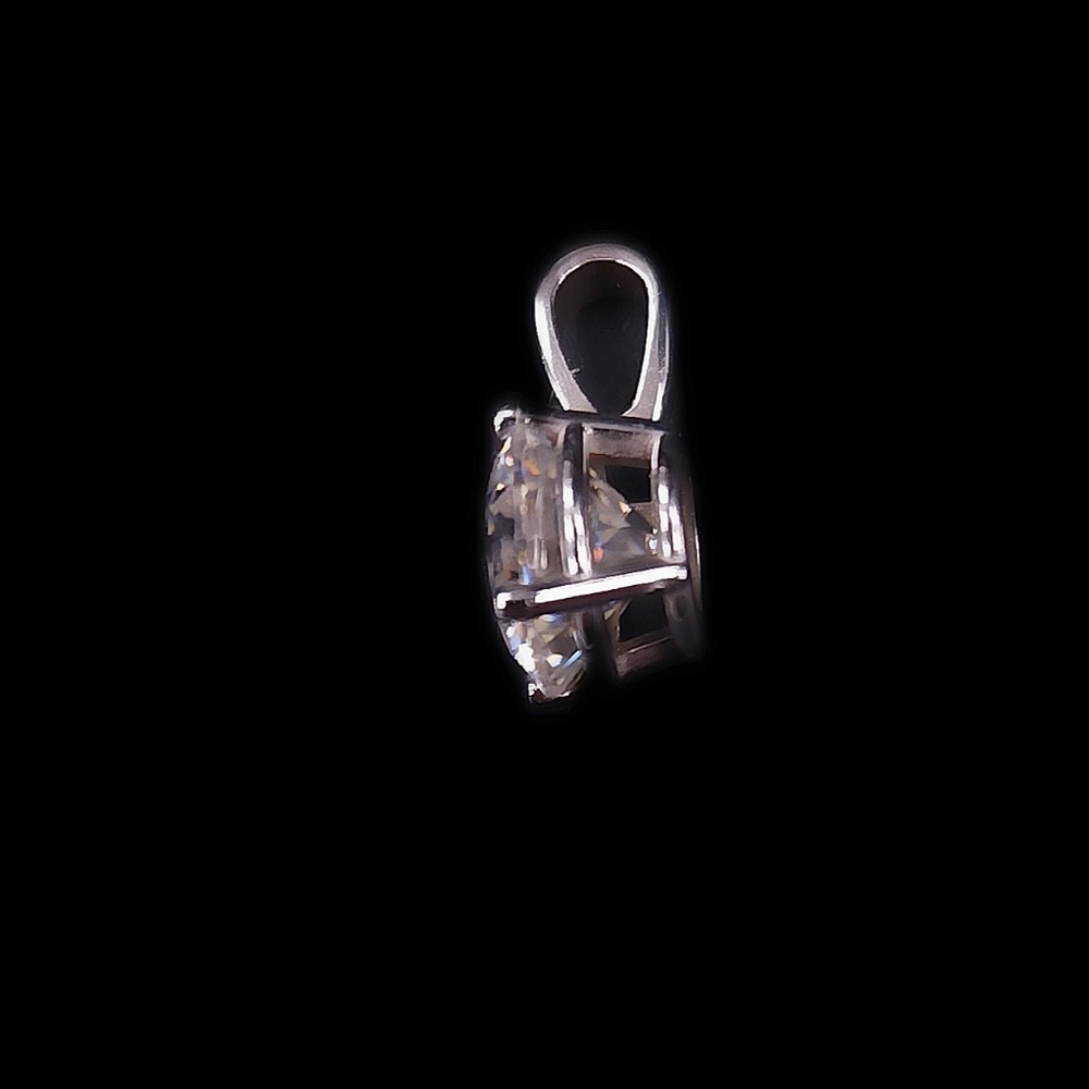 ROLORD 18k white gold pendant 4 prongs set with 2ct round  cut moissanite - Picture 8 of 13